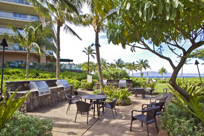 Imagen de los exteriores del Hotel OUTRIGGER Honua Kai Resort and Spa. Foto 5