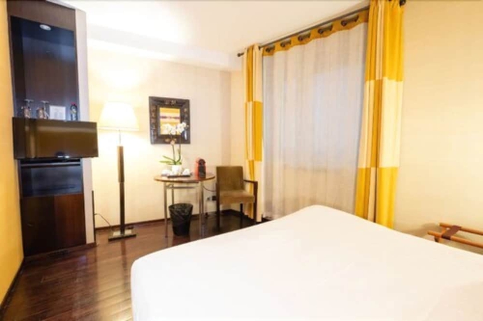 Imagen de la habitación del Hotel OVYO Toulouse City Center. Foto 8