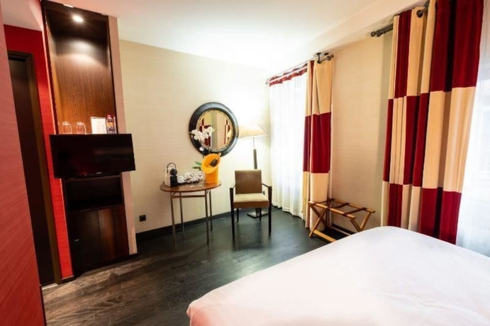 Imagen de la habitación del Hotel OVYO Toulouse City Center. Foto 17