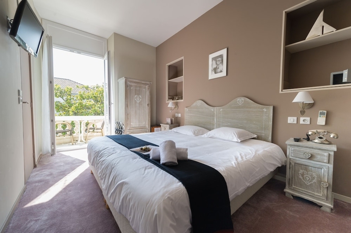 Imagen de la habitación del Hotel OXFORD, Le Cannet. Foto 5