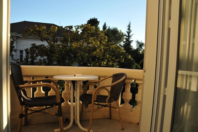 Imagen de la habitación del Hotel OXFORD, Le Cannet. Foto 15