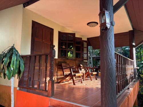 Imagen general del Hotel OYA International Resort Phuket. Foto 12