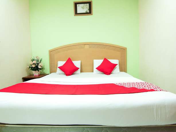 Imagen de la habitación del Hotel OYO 1002 Hotel Sahara Inn Batu Caves. Foto 4