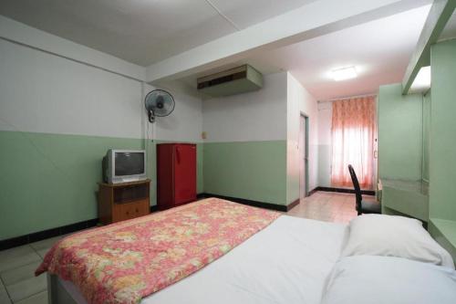 Imagen de la habitación del Hotel OYO 1003 Naklua House. Foto 17