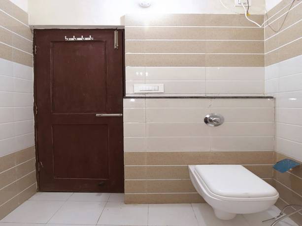 Imagen de la habitación del Hotel OYO 10070 Satkar Regency. Foto 5