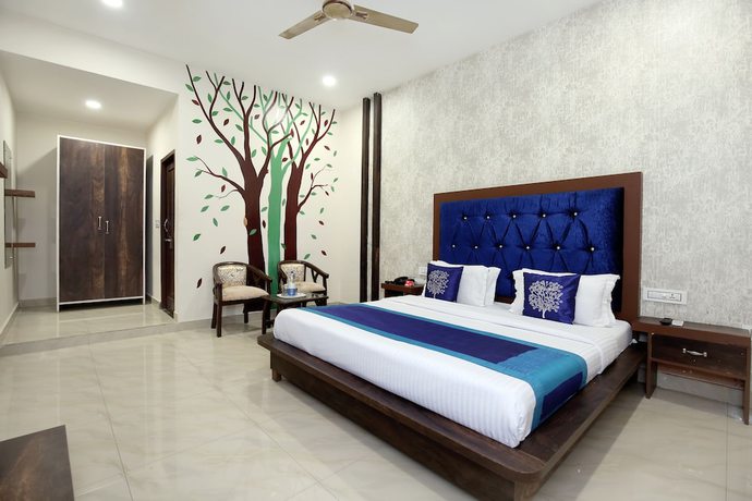 Imagen de la habitación del Hotel OYO 10070 Satkar Regency. Foto 15