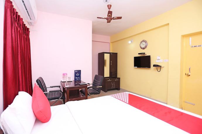 Imagen de la habitación del Hotel OYO 10493 MS Residency. Foto 12