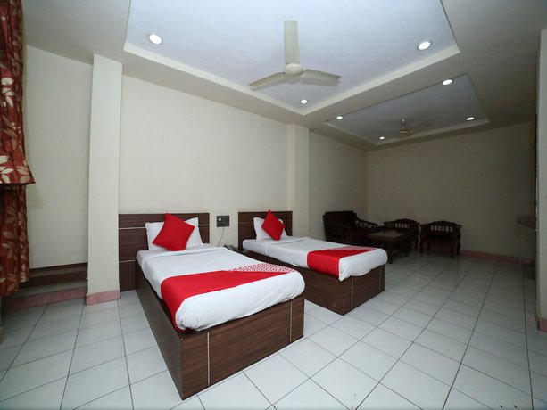 Imagen de la habitación del Hotel OYO 1067 Surbhi. Foto 6