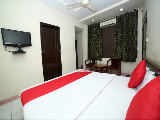 Imagen de la habitación del Hotel OYO 1067 Surbhi. Foto 7