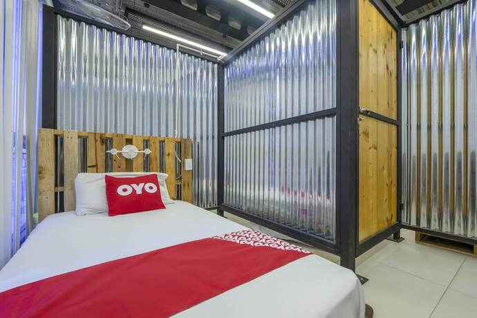 Imagen de la habitación del Hotel OYO 1084 Guyasuka Ratchada. Foto 12