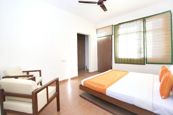 Imagen de la habitación del Hotel OYO 10976 Home Cheerful 2BHK Scenic Barog. Foto 7