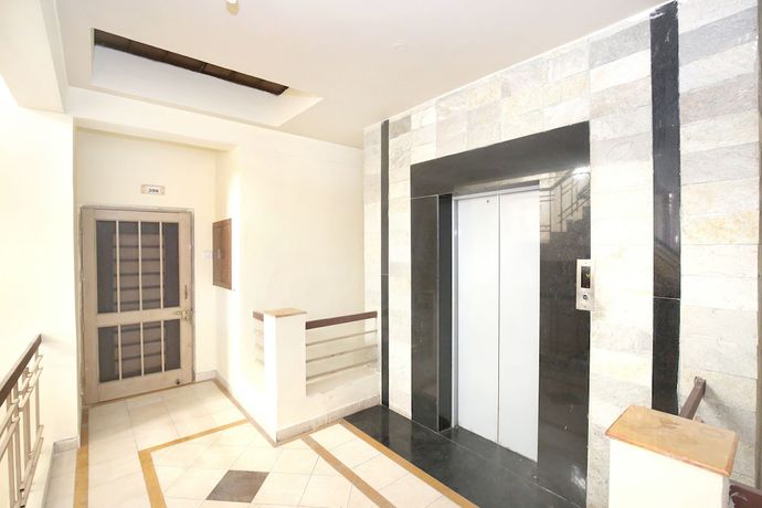 Imagen de los interiores del Hotel OYO 10976 Home Cheerful 2BHK Scenic Barog. Foto 20