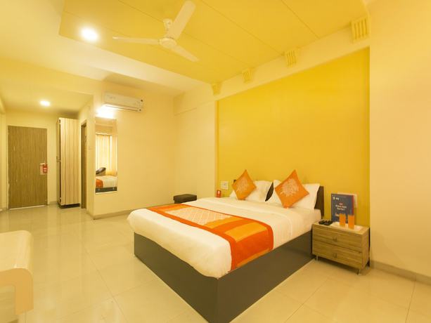 Imagen de la habitación del Hotel OYO 11091 Silver Court. Foto 11