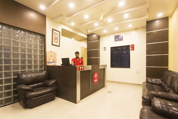Imagen de los interiores del Hotel OYO 11091 Silver Court. Foto 16