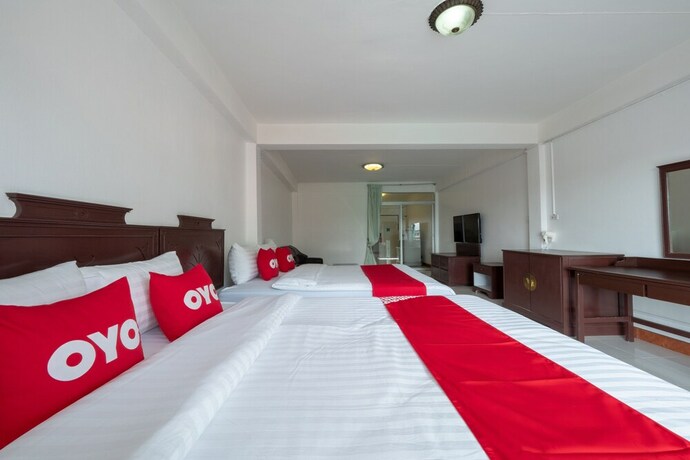 Imagen de la habitación del Hotel OYO 1123 The One Healthcare And Apartment. Foto 10