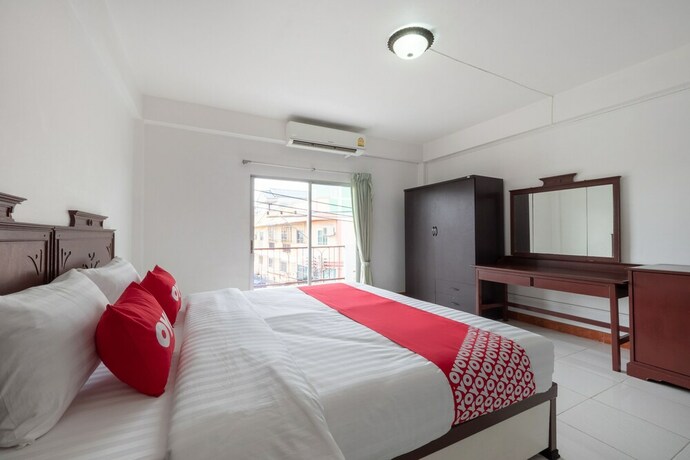 Imagen de la habitación del Hotel OYO 1123 The One Healthcare And Apartment. Foto 13