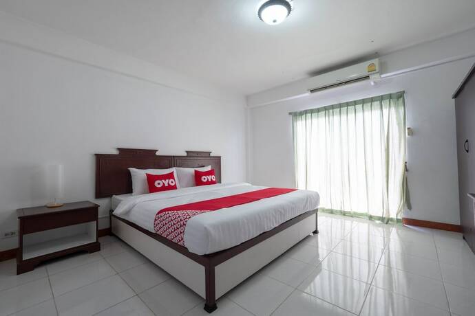 Imagen de la habitación del Hotel OYO 1123 The One Healthcare And Apartment. Foto 15