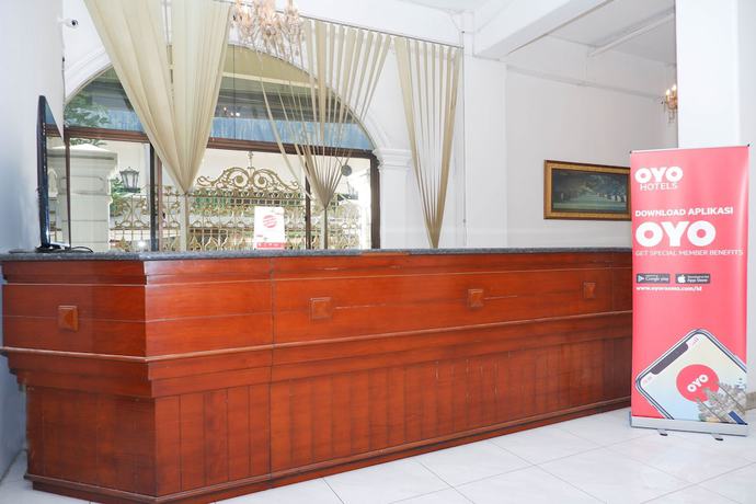 Imagen de los interiores del Hotel OYO 1136 Surya Solo. Foto 19