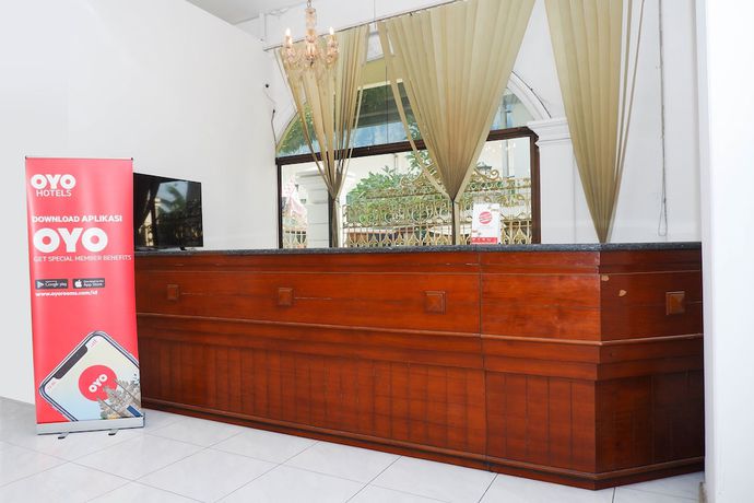 Imagen de los interiores del Hotel OYO 1136 Surya Solo. Foto 20