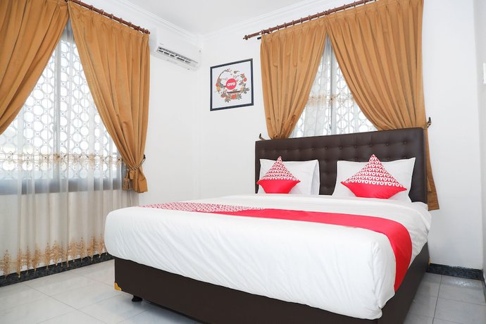 Imagen general del Hotel OYO 1136 Surya Solo. Foto 1