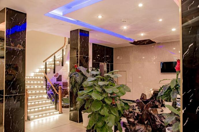 Imagen general del Hotel OYO 1143 Thu Giang Hotel. Foto 9