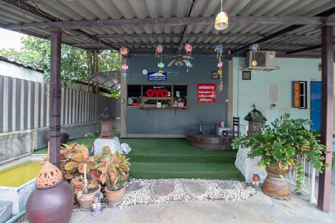 Imagen de los interiores del Hotel OYO 1160 Top inn Lam Luk Ka. Foto 19