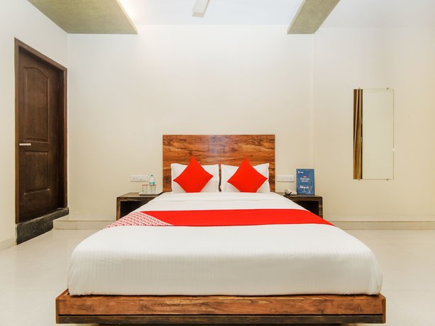 Imagen de la habitación del Hotel OYO 11747 Sai Comforts. Foto 7