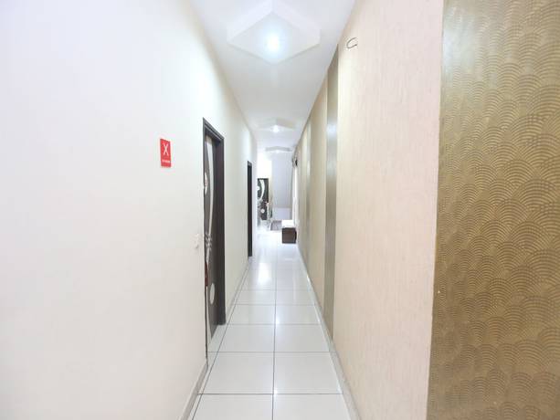 Imagen de los interiores del Hotel OYO 11844 Golden Halo. Foto 20