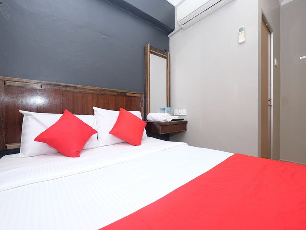 Imagen de la habitación del Hotel OYO 1190 Nice Stay Hotel. Foto 3