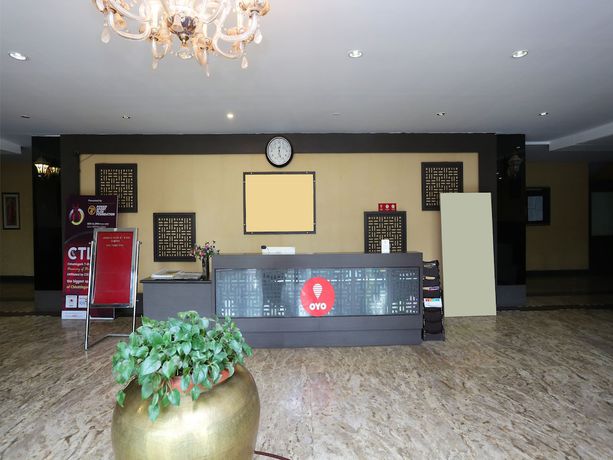 Imagen de los interiores del Hotel OYO 11939 Queens Club of India. Foto 16