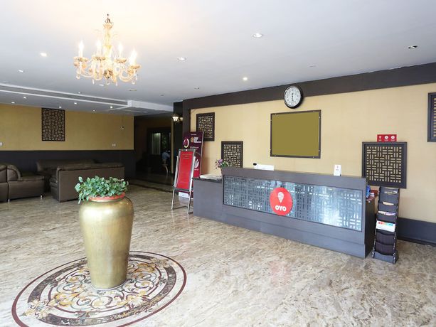 Imagen de los interiores del Hotel OYO 11939 Queens Club of India. Foto 17