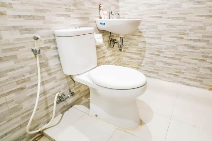 Imagen de la habitación del Hotel OYO 1200 Kencana Residence. Foto 11