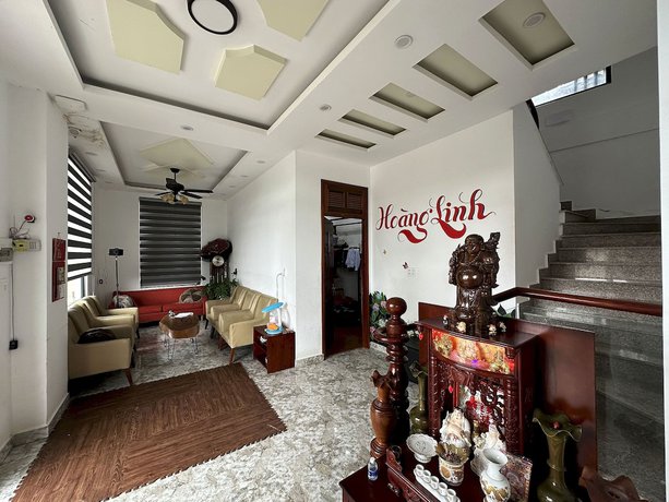 Imagen de los interiores del Hotel OYO 1204 Hoang Linh. Foto 19