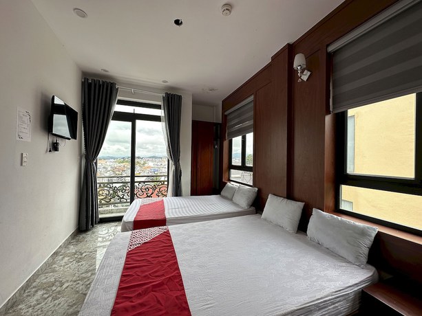 Imagen de la habitación del Hotel OYO 1204 Hoang Linh. Foto 13
