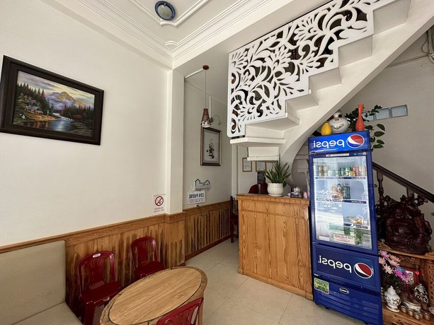 Imagen de los interiores del Hotel OYO 1206 Toan Thang Homestay. Foto 16