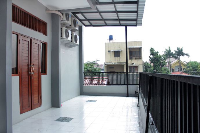 Imagen de los interiores del Hotel OYO 121 Rumah Ayub Syariah. Foto 13