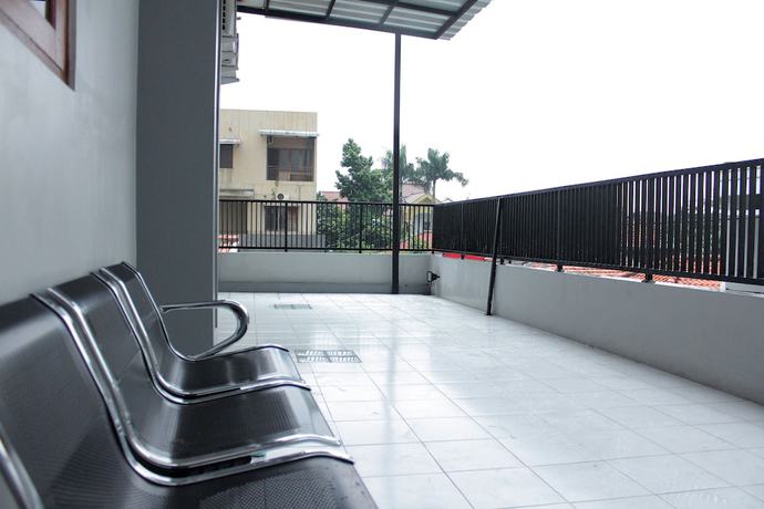 Imagen de los interiores del Hotel OYO 121 Rumah Ayub Syariah. Foto 14