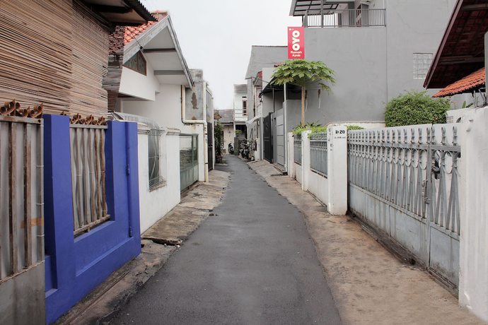 Imagen de los exteriores del Hotel OYO 121 Rumah Ayub Syariah. Foto 11