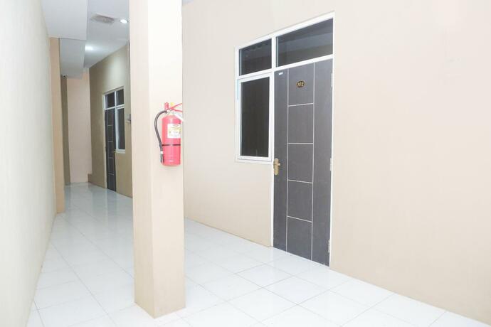Imagen general del Hotel OYO 1217 Candi Residence. Foto 5