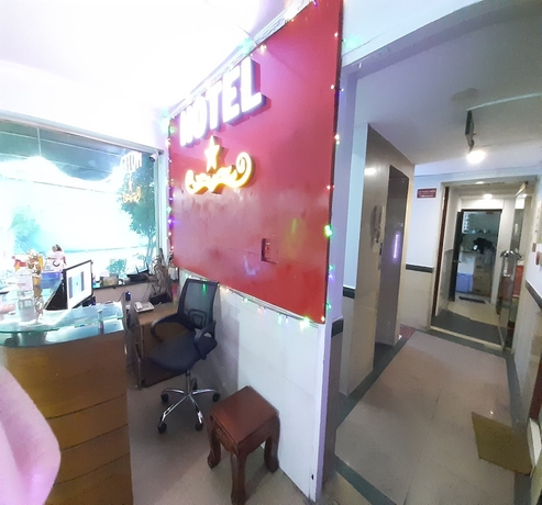 Imagen de los interiores del Hotel OYO 1226 Hoang Gia. Foto 18