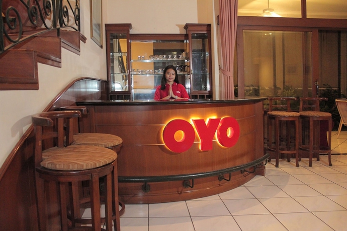 Imagen de los interiores del Hotel OYO 123 Puri Lotus. Foto 9