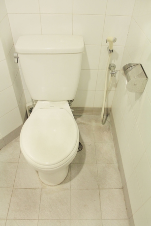 Imagen de la habitación del Hotel OYO 123 Puri Lotus. Foto 7