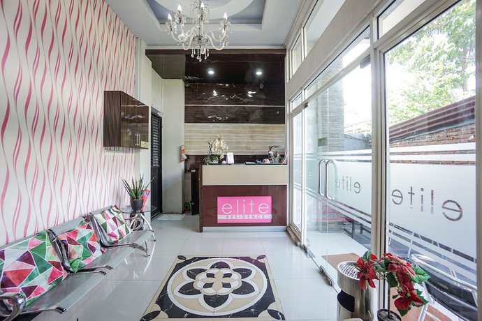 Imagen de los interiores del Hotel OYO 1236 Elite Residence. Foto 19