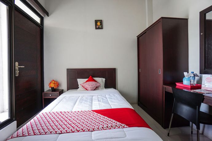 Imagen de la habitación del Hotel OYO 1236 Elite Residence. Foto 18