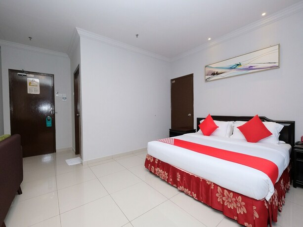 Imagen de la habitación del Hotel OYO 1236 Hotel Green Park. Foto 16