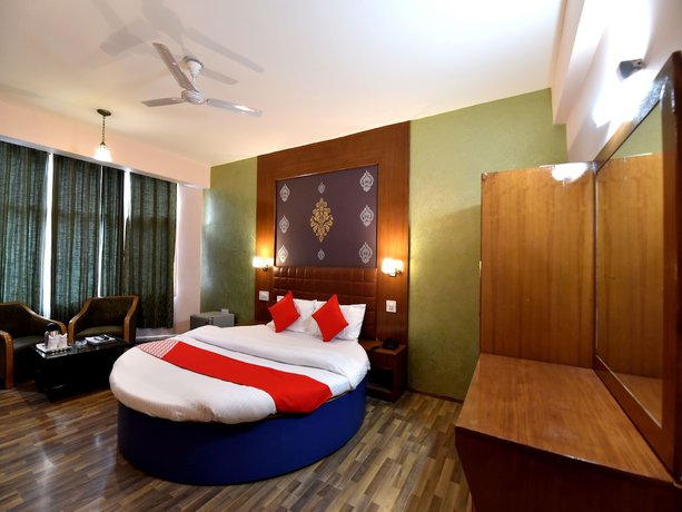 Imagen de la habitación del Hotel OYO 12364 Nishita Resorts. Foto 5