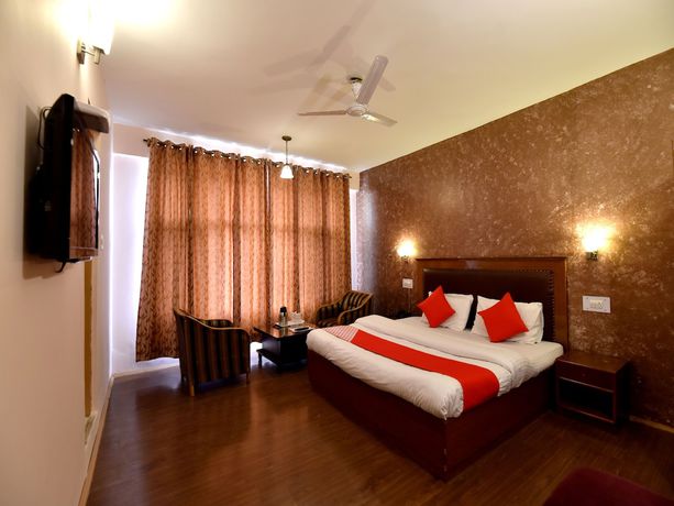 Imagen de la habitación del Hotel OYO 12364 Nishita Resorts. Foto 13