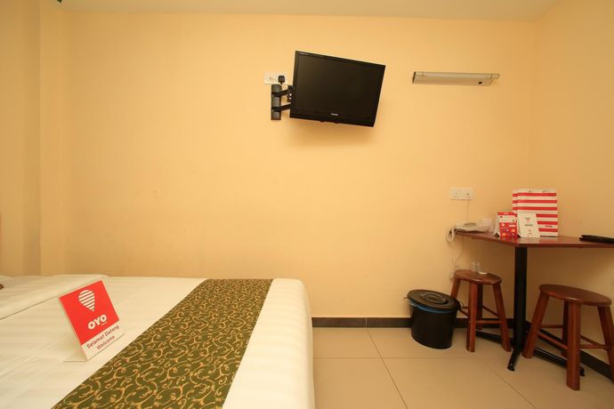 Imagen de la habitación del Hotel OYO 124 Hotel Seniman Sentul. Foto 12