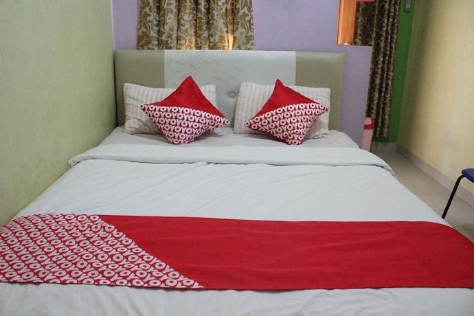 Imagen de la habitación del Hotel OYO 1263 Jazz Anna. Foto 8