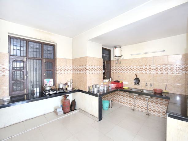 Imagen de los interiores del Hotel OYO 12734 Home Valley View Studio Kasauli. Foto 18